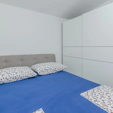Zilic By Interhome