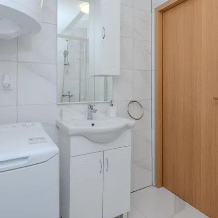 Zilic By Interhome Vir